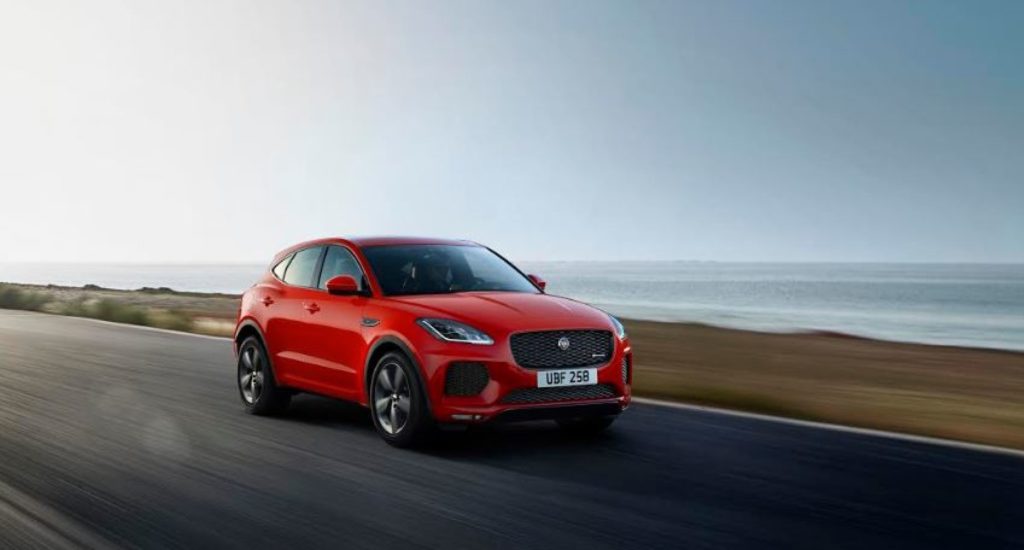 Luz ultravioleta: la aliada de Jaguar Land Rover para limpiar sus autos
