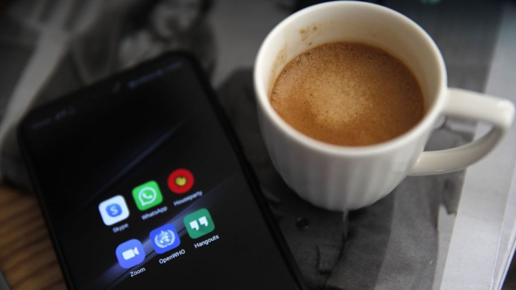 COVID-19 le da un ‘subidón’ de 42% al uso de las redes sociales: Nielsen IBOPE bullet