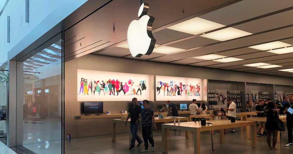 Apple volverá a cerrar 11 tiendas en EU en medio de aumento de casos de COVID-19
