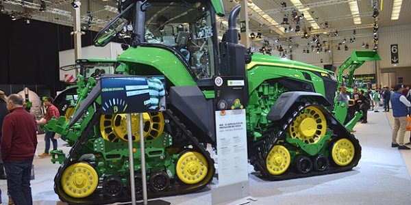 John-Deere-FIMA-20-WEB