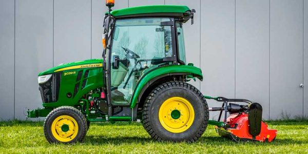 NOVEDADES-TRACTORES-COMPACTOS-JOHN-DEERE-1080x675