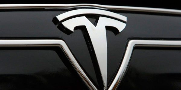 Qué-significa-el-logo-de-Tesla