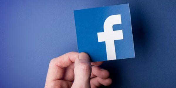 facebook-redes-sociales-democracia-640x430