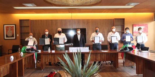impulsa-gobierno-de-oaxaca-mecanizacion-del-campo-para-mejorar-la-productividad