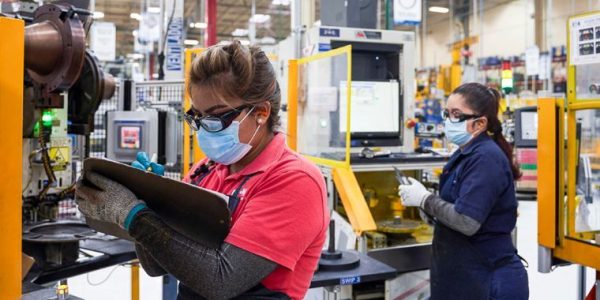 manufactura_de_autopartes.jpg_1138479329