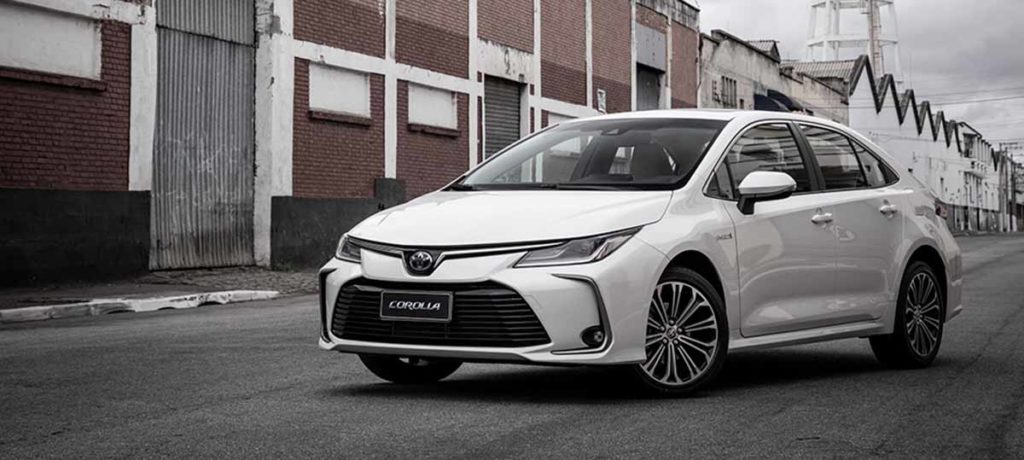 Toyota já vendeu mais de 3,6 mil Corolla híbrido flex no Brasil