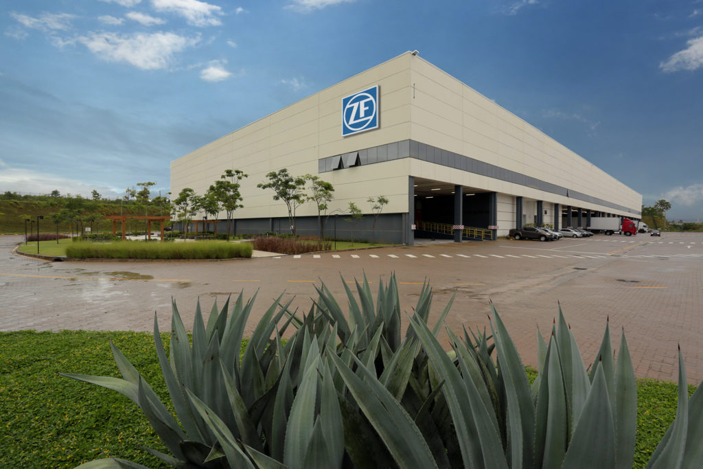 ZF Aftermarket renova parceria com Truckpad