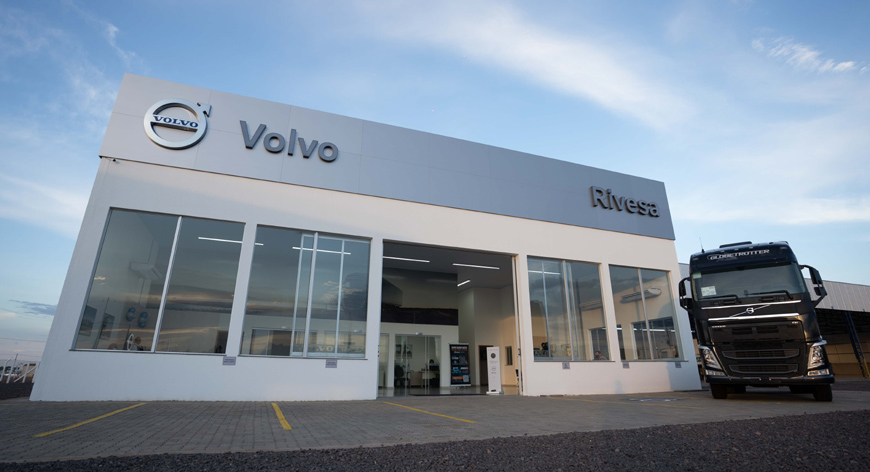 Volvo alcança marca de 100 concessionárias de caminhões e ônibus o País