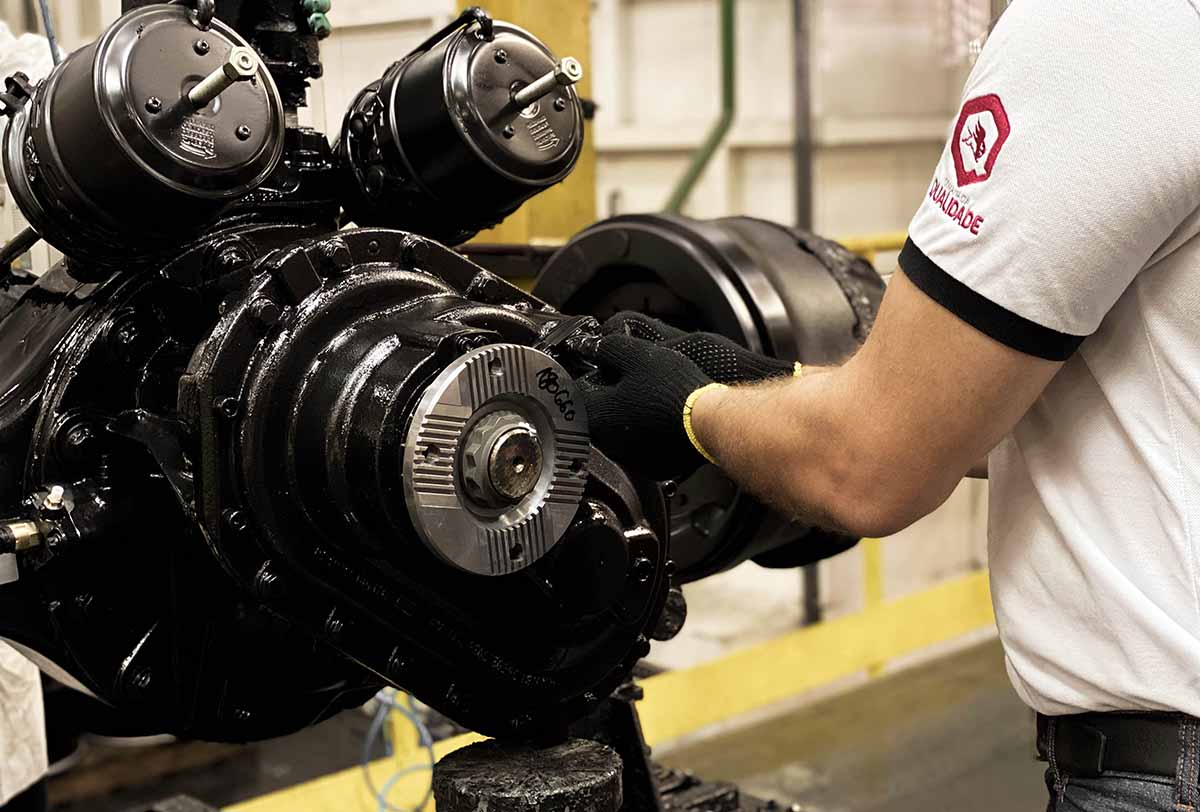 Fábrica da Meritor em Resende supera a produção de 200 mil eixos